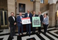 V.l.n.r. Gunnar Sgolik  (1. Vorsitzender Stadtgarten Vegesack e.V.), Dietmar Hoppe (Geschäftsführer Bürgerpark-Tombola), Bürgermeister Andreas Bovenschulte, Prof. Dr. Dietrich Grashoff (Präsident Bürgerparkverein), Tim Großmann (Bürgerpark-Direktor) und Gabriele Steffen (Vorsitzende AchterdiekPark e.V.)