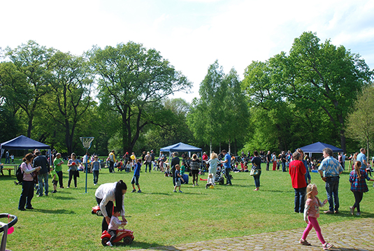 Schönes Wetter beim Spieltreff Schönes Wetter beim Spieltreff